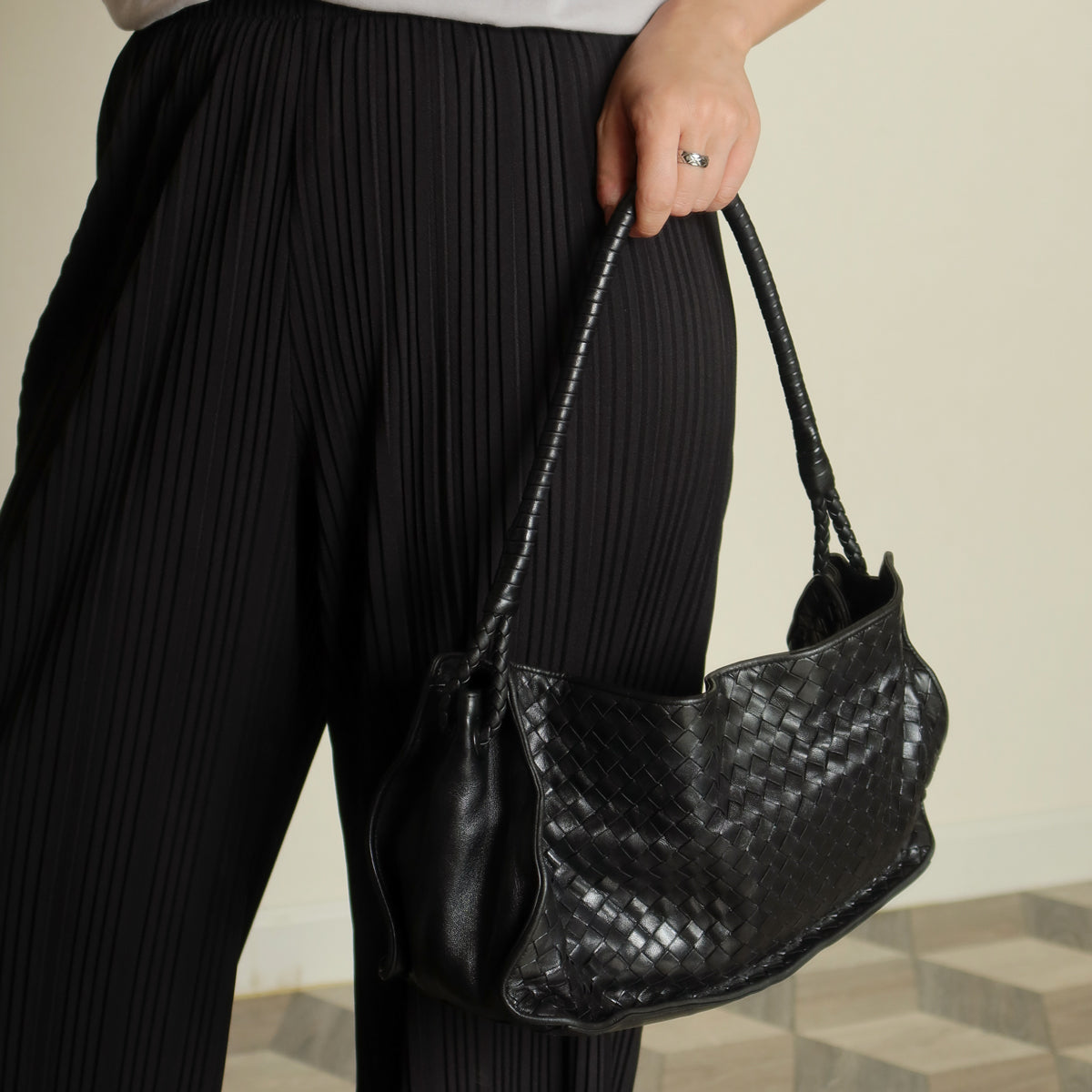 Bottega Veneta Vintage Braided Knot Intrecciato East West Shoulder Bag