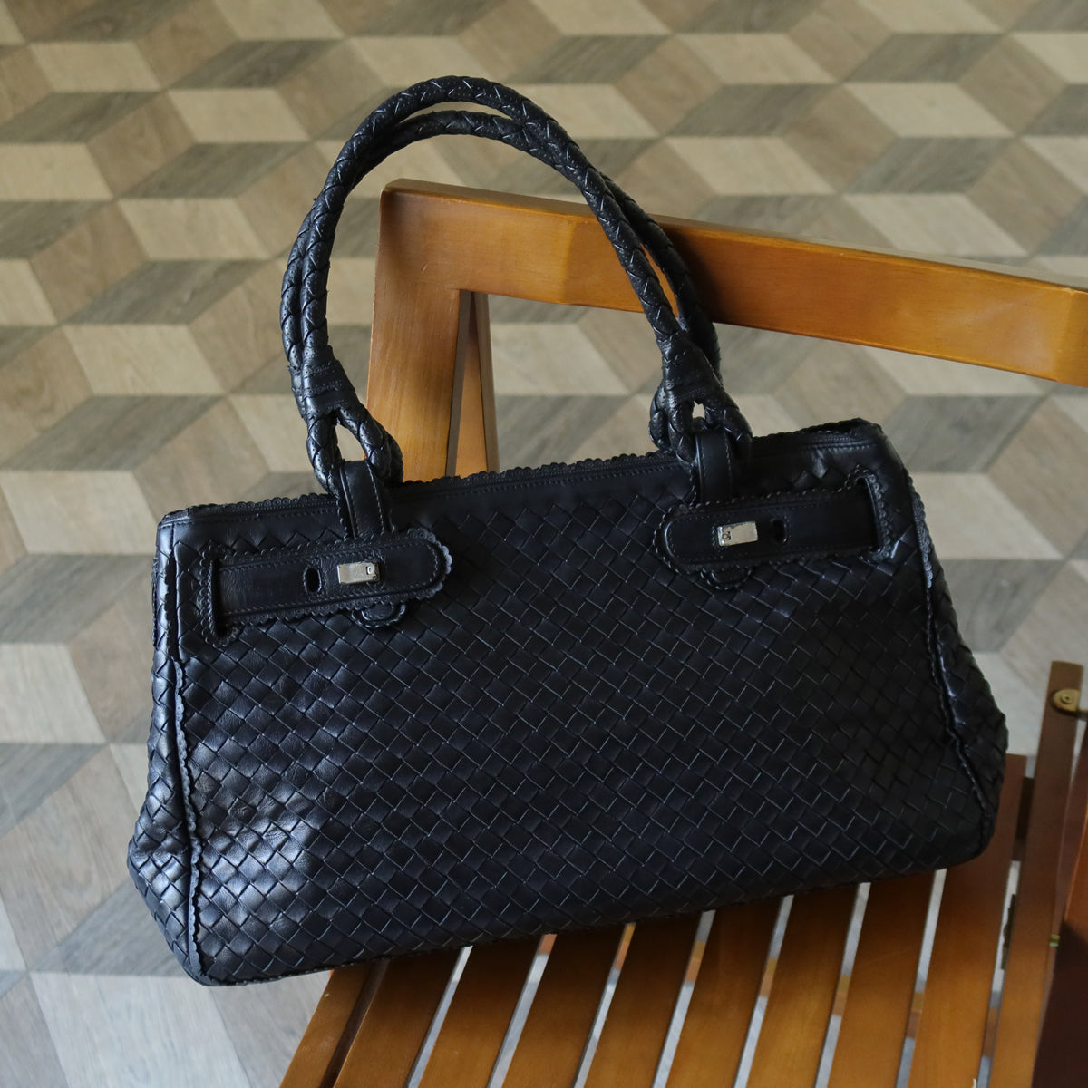 Rare Bottega Veneta Vintage Black Intrecciato Leather East West Ruffles Shoulder Bag