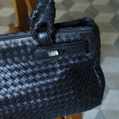Rare Bottega Veneta Vintage Black Intrecciato Leather East West Ruffles Shoulder Bag