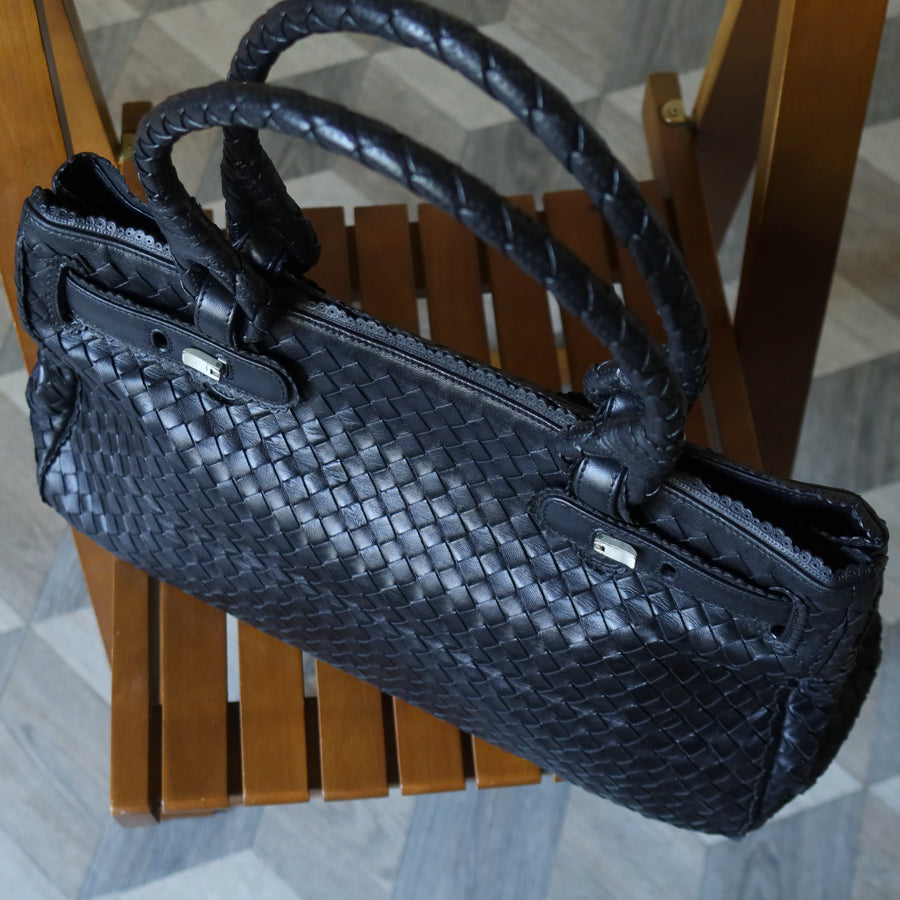 Rare Bottega Veneta Vintage Black Intrecciato Leather East West Ruffles Shoulder Bag