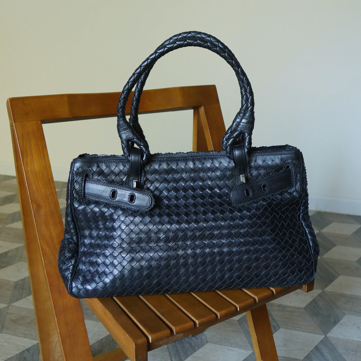 Rare Bottega Veneta Vintage Black Intrecciato Leather East West Ruffles Shoulder Bag