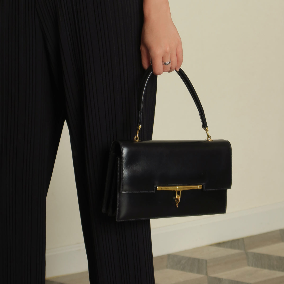 Vintage Hermes 1950s Black Box Calf Leather Shoulder Bag