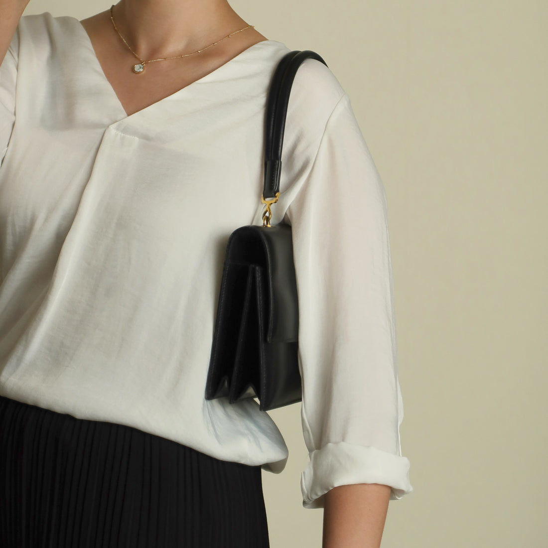 Vintage Hermes 1950s Black Box Calf Leather Shoulder Bag