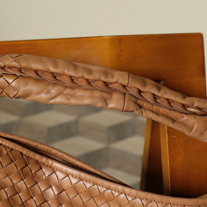 Bottega Veneta Vintage Caramel Brown Intrecciato Leather Veneta Hobo Bag Large