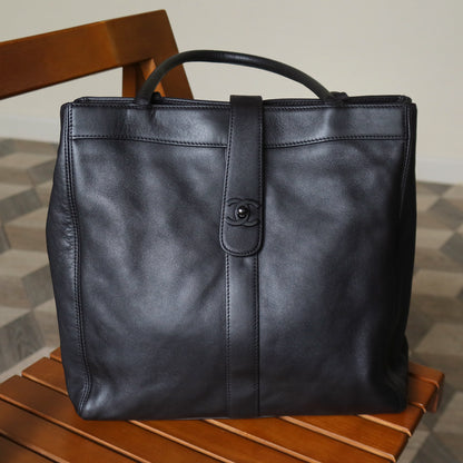 Chanel Vintage Black Leather CC turn lock Executive Shoulder Tote Bag