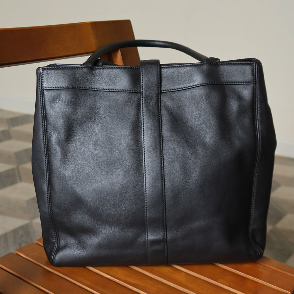 Chanel Vintage Black Leather CC turn lock Executive Shoulder Tote Bag