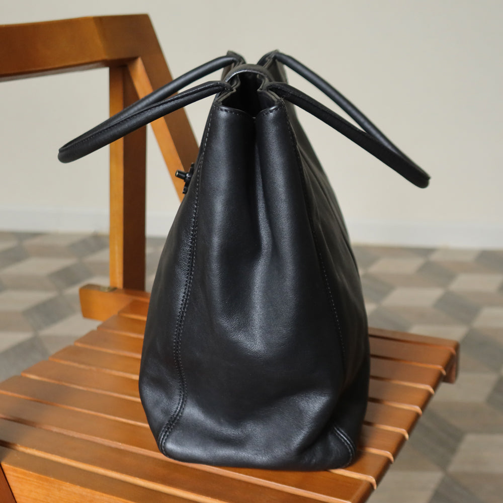 Chanel Vintage Black Leather CC turn lock Executive Shoulder Tote Bag