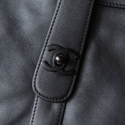 Chanel Vintage Black Leather CC turn lock Executive Shoulder Tote Bag