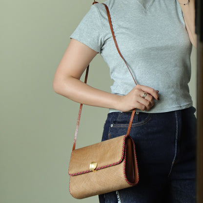 Bottega Veneta Vintage Brown Straw Leather 2way Clutch Shoulder Flap Bag
