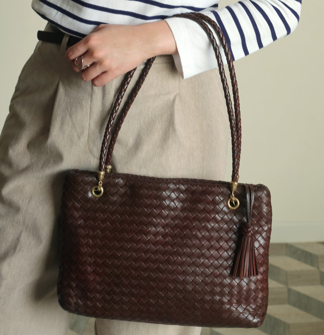Rare Bottega Veneta Vintage Dark Brown Intrecciato Braided Strap Shoulder Bag
