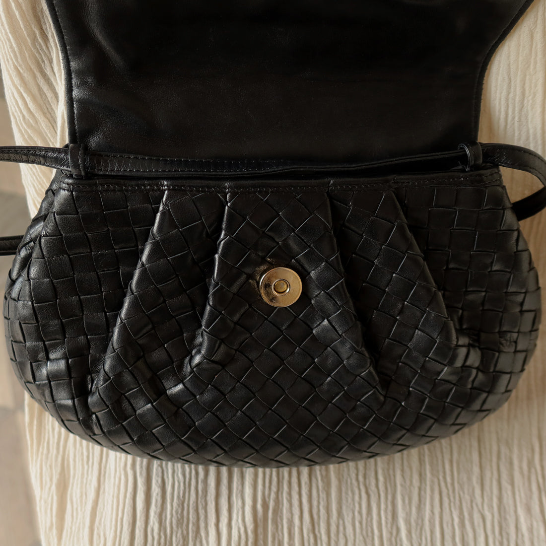 Bottega Veneta Vintage Black Intrecciato Weave Pouch Shoulder Bag