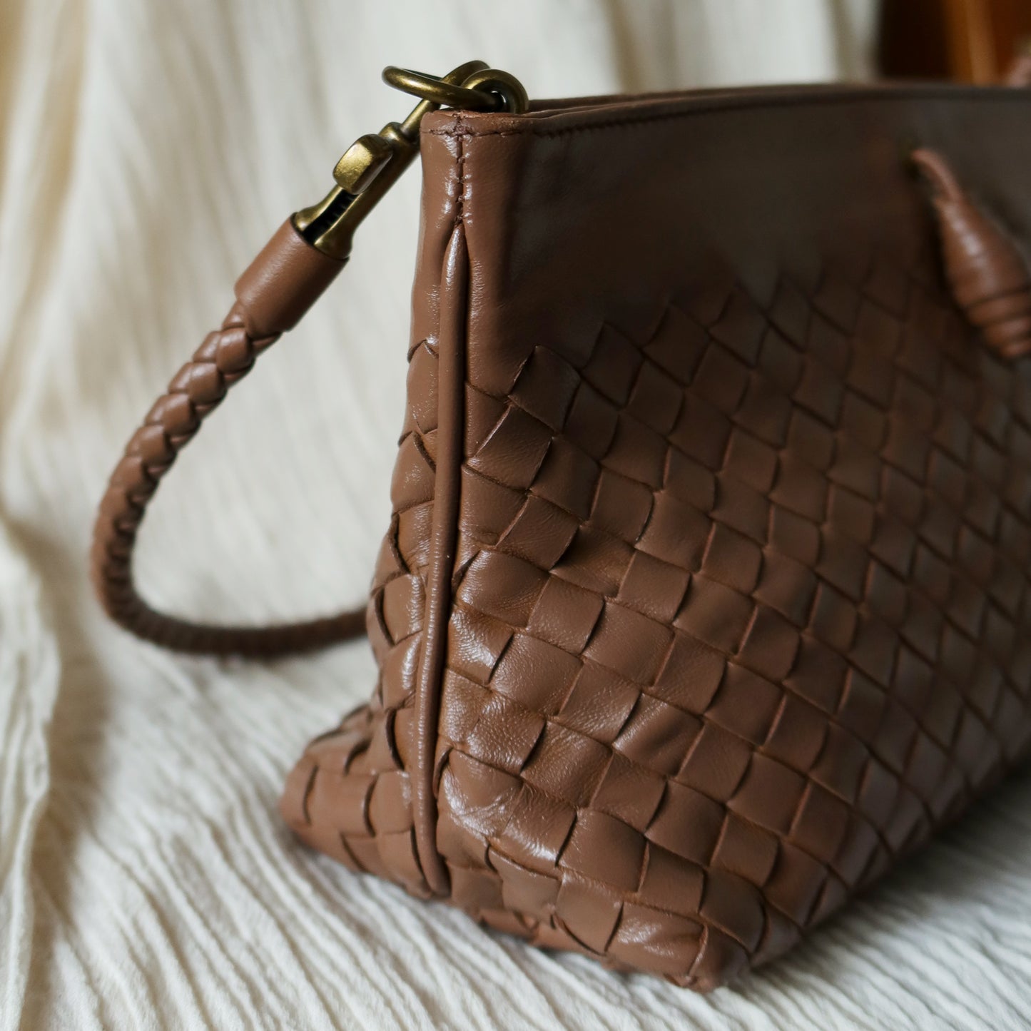 Bottega Veneta Vintage Brown Intrecciato Woven Pochette Shoulder Bag