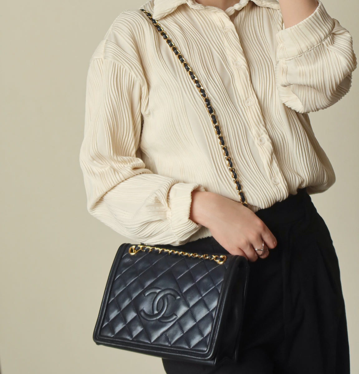 Chanel Vintage Lambskin Matelasse Diamond Quilted CC mark Double Chain Flap Bag