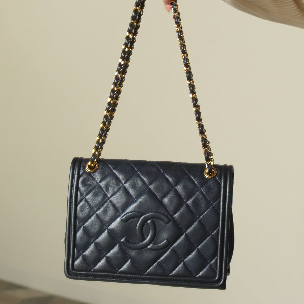 Chanel Vintage Lambskin Matelasse Diamond Quilted CC mark Double Chain Flap Bag