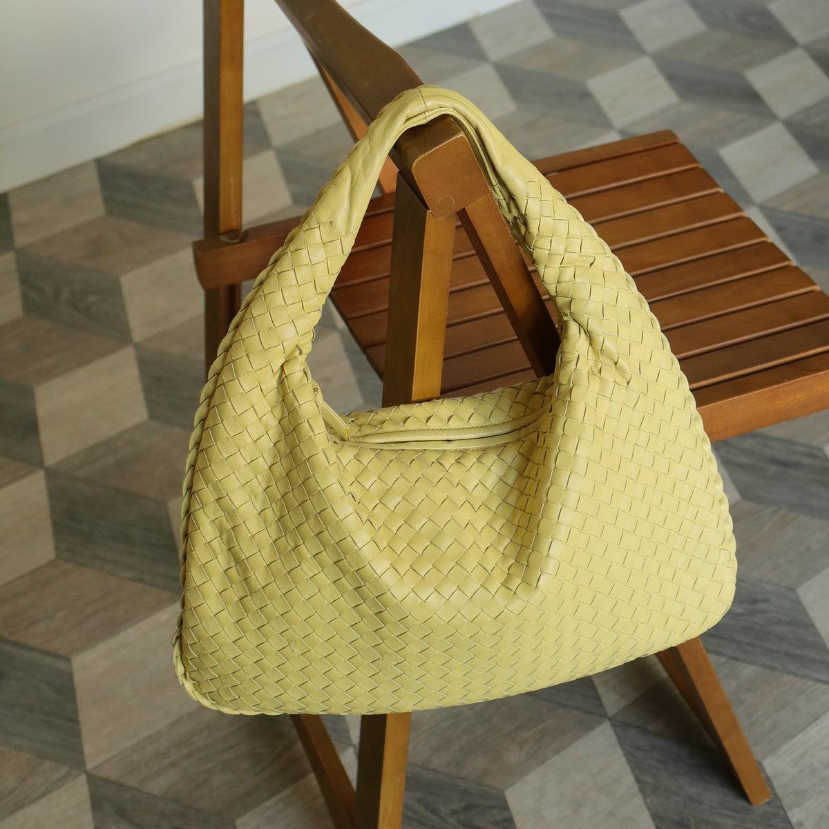 Bottega Veneta Vintage Butter Yellow Intrecciato Weave Ebano Hobo Shoulder Bag M