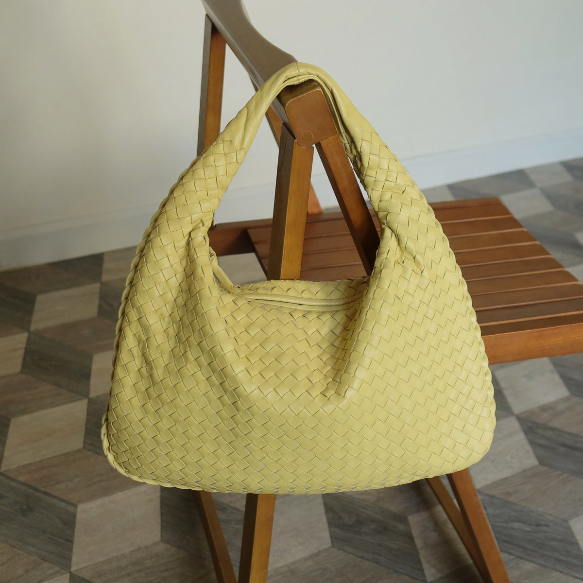 Bottega Veneta Vintage Butter Yellow Intrecciato Weave Ebano Hobo Shoulder Bag M