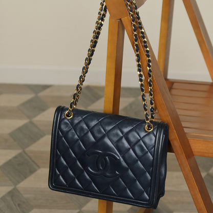 Chanel Vintage Lambskin Matelasse Diamond Quilted CC mark Double Chain Flap Bag
