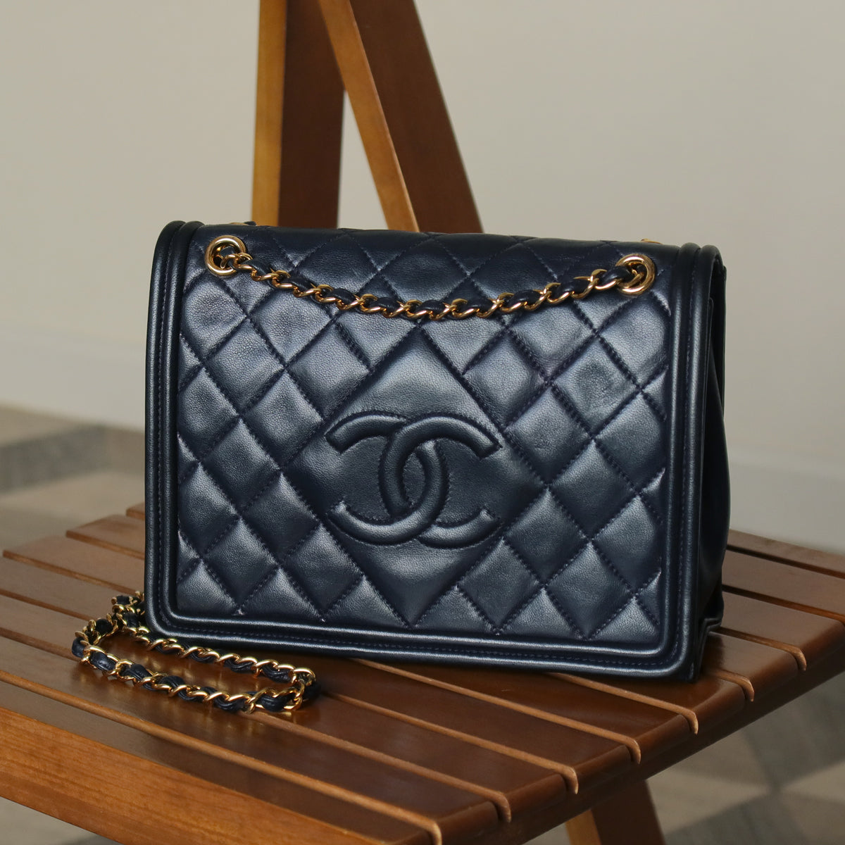 Chanel Vintage Lambskin Matelasse Diamond Quilted CC mark Double Chain Flap Bag