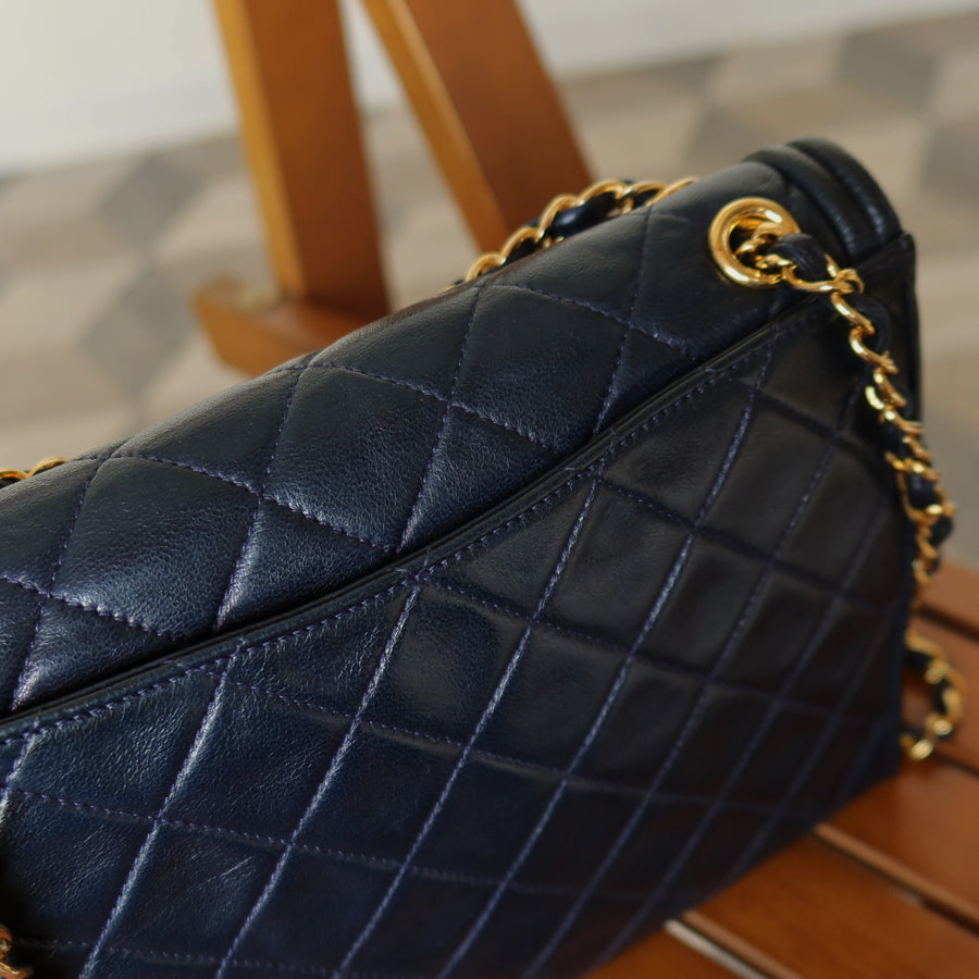 Chanel Vintage Lambskin Matelasse Diamond Quilted CC mark Double Chain Flap Bag
