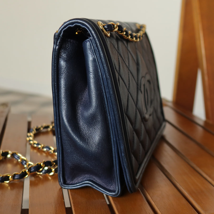 Chanel Vintage Lambskin Matelasse Diamond Quilted CC mark Double Chain Flap Bag
