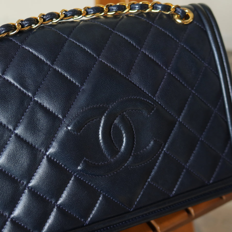 Chanel Vintage Lambskin Matelasse Diamond Quilted CC mark Double Chain Flap Bag