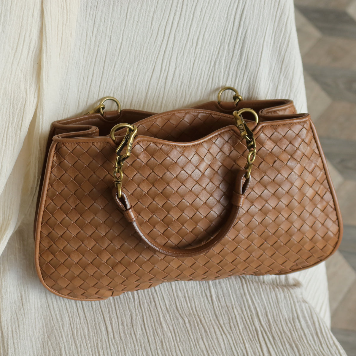 Bottega Veneta Vintage Caramel Brown Intrecciato 2 way Top Handle Shoulder Bag