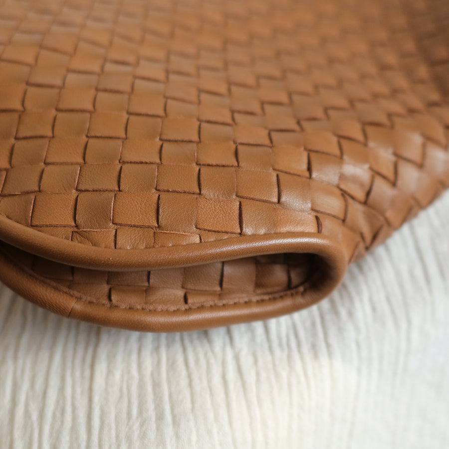 Bottega Veneta Vintage Caramel Brown Intrecciato 2 way Top Handle Shoulder Bag