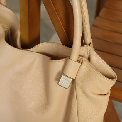 Chanel Vintage Light Beige Calfskin Leather Coco Dice Medium Hobo Shoulder Bag