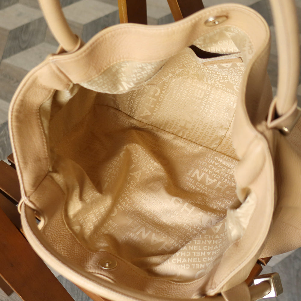Chanel Vintage Light Beige Calfskin Leather Coco Dice Medium Hobo Shoulder Bag