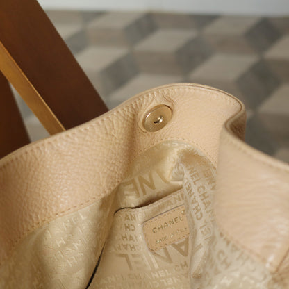 Chanel Vintage Light Beige Calfskin Leather Coco Dice Medium Hobo Shoulder Bag