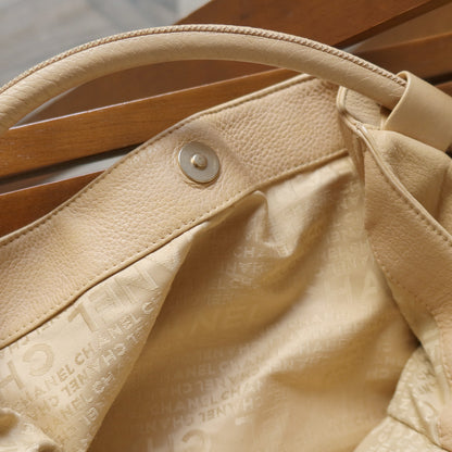 Chanel Vintage Light Beige Calfskin Leather Coco Dice Medium Hobo Shoulder Bag