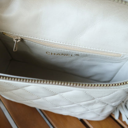 Chanel Vintage Ivory Lambskin Diamond quilted Gold bijoux chain Vanity Shoulder Bag