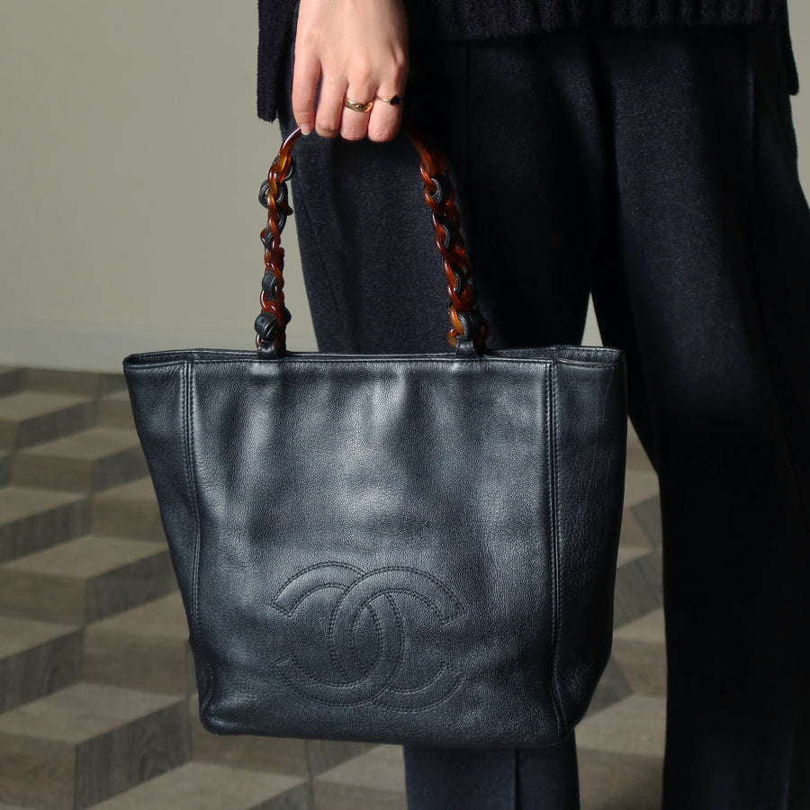 Chanel Vintage Black Caviar Leather Tortoise shell Strap CC mark Shoulder Bag