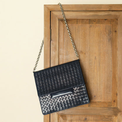 Bottega Veneta Vintage Navy Intrecciato Leather Chain Strap Shoulder Flap Bag