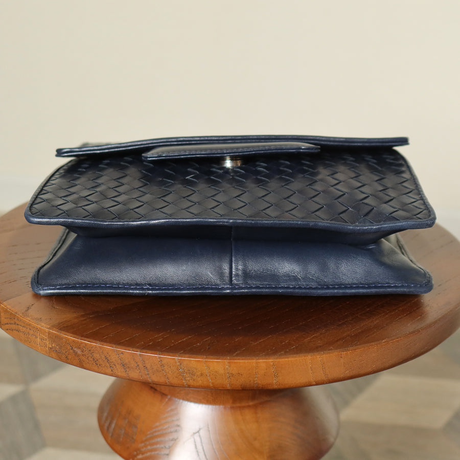Bottega Veneta Vintage Navy Intrecciato Leather Chain Strap Shoulder Flap Bag