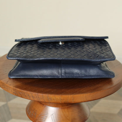 Bottega Veneta Vintage Navy Intrecciato Leather Chain Strap Shoulder Flap Bag