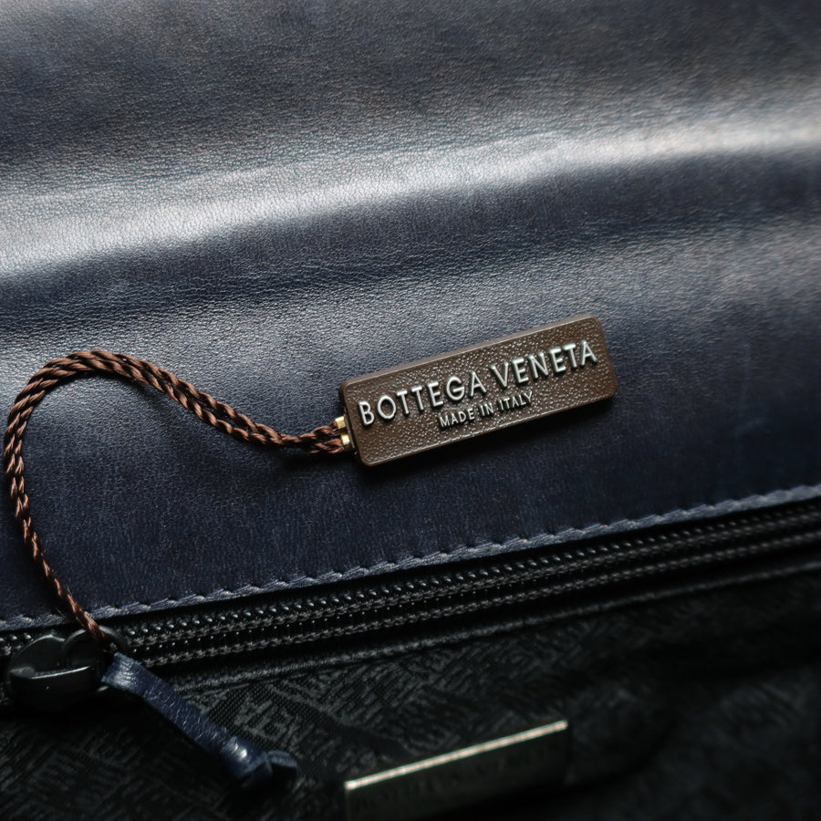 Bottega Veneta Vintage Navy Intrecciato Leather Chain Strap Shoulder Flap Bag