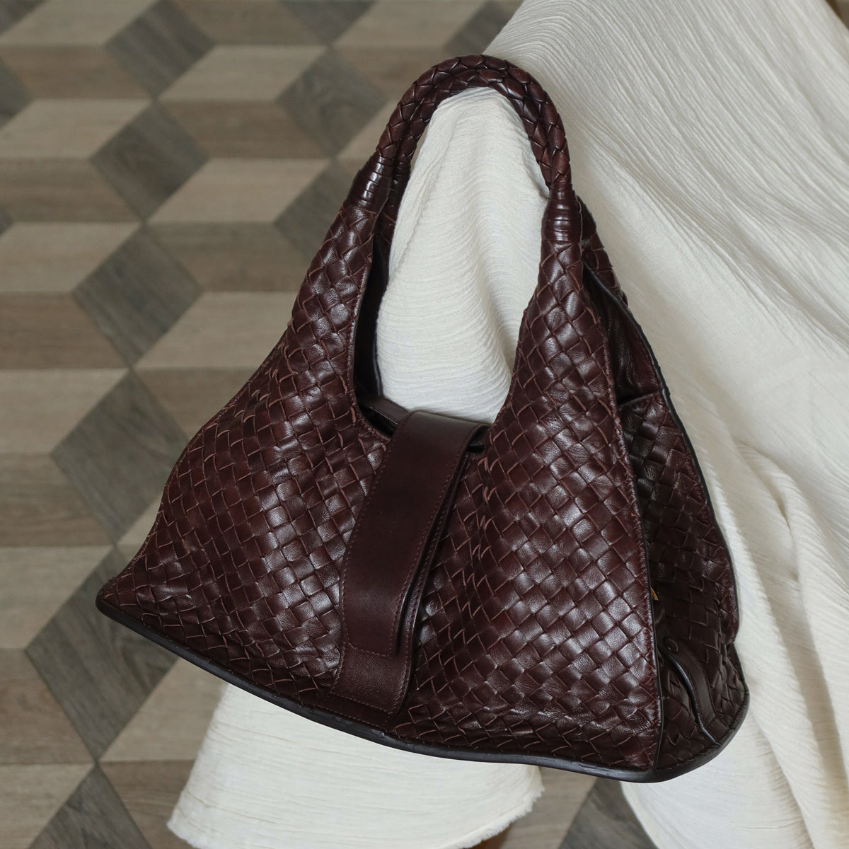 Bottega Veneta Vintage Dark Brown Intrecciato Leather Belt Hobo Shoulder Bag