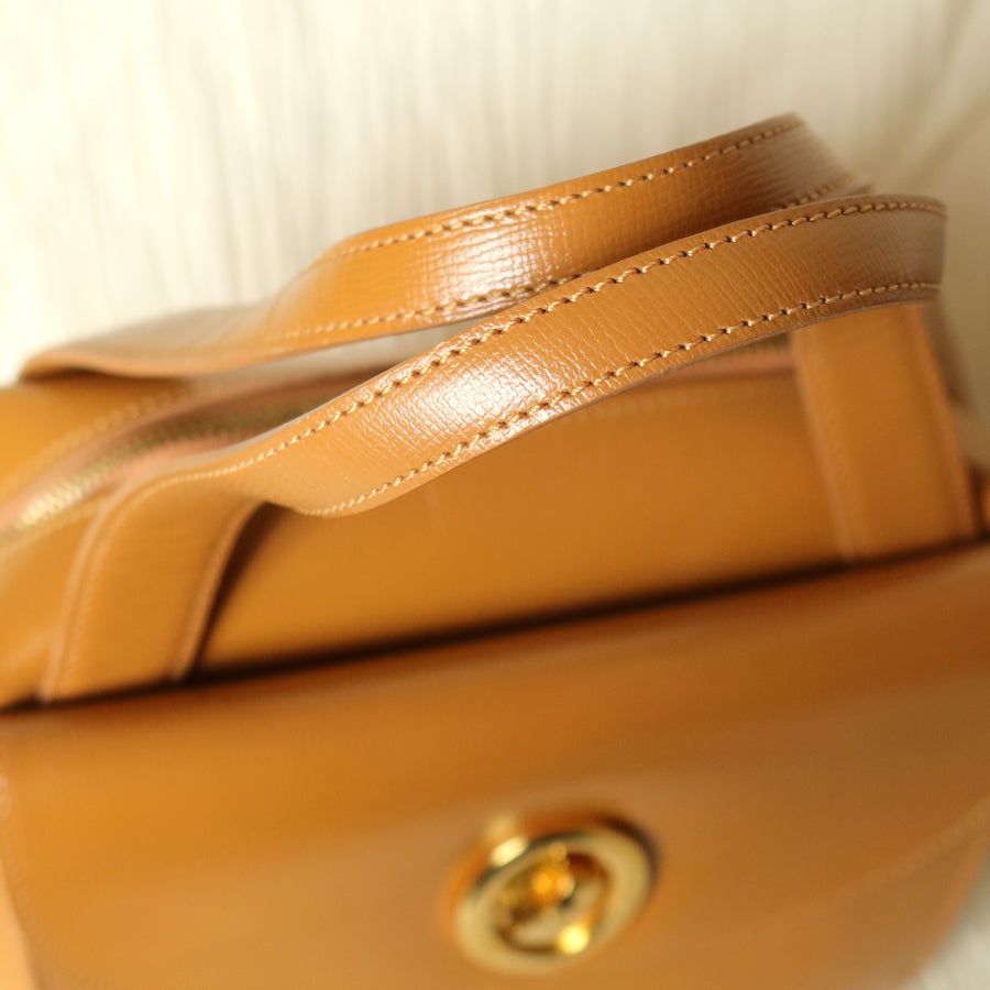 Christian Dior Vintage Caramel Brown Grained Leather CD Turn lock Top Handle Bag