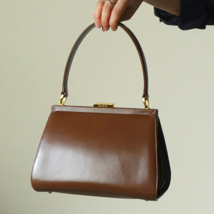 Gucci Vintage Caramel Brown Leather Gold Logo Kiss lock Top Handle Bag