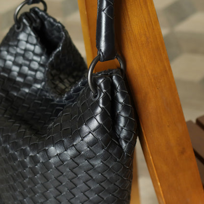 Bottega Veneta Vintage Black Intrecciato Ring Hobo style Bucket Shoulder Bag M