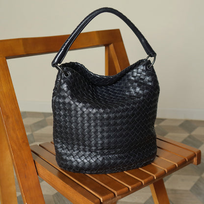 Bottega Veneta Vintage Black Intrecciato Ring Hobo style Bucket Shoulder Bag M