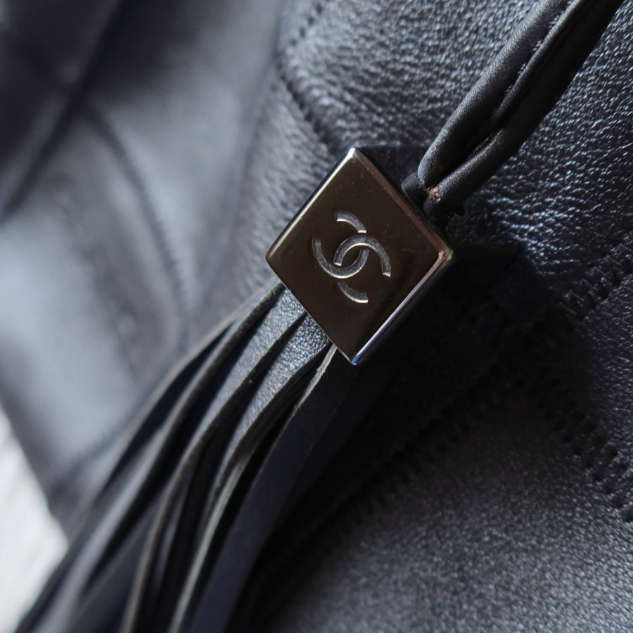 Chanel Vintage Black Square Stitching CC Tassel Hobo Tote Bag