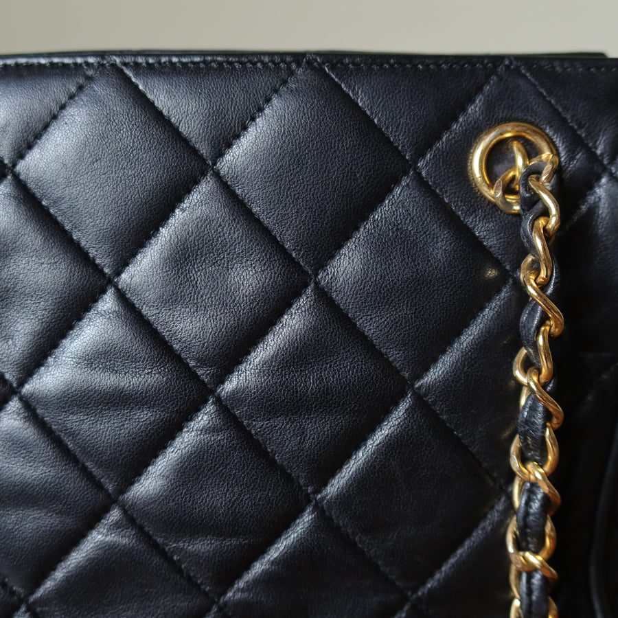 Chanel Vintage Black Lambskin Diamond Quilted Zipper charm CC Double Chain Bag