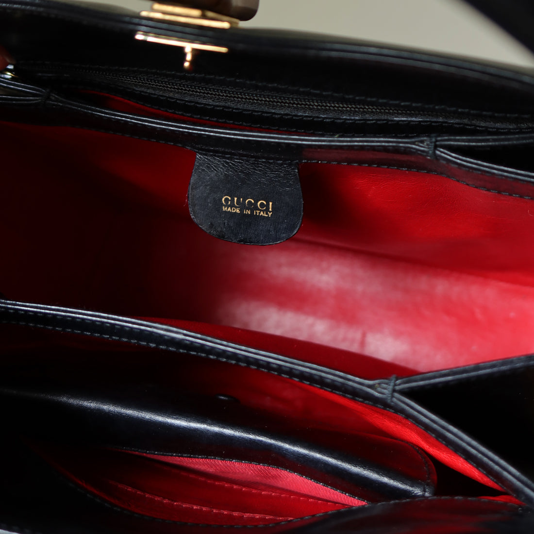 Gucci Vintage Black Leather Bamboo Clasp Turnlock 2 way Bag