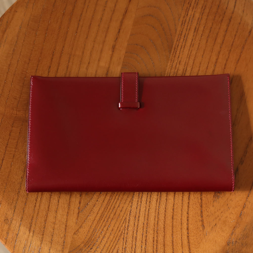 Hermès Vintage 80s Bearn Box Calf leather Bi-fold Long wallet in Bordeaux Rouge