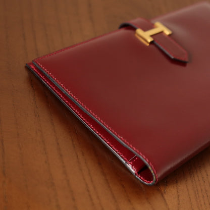 Hermès Vintage 80s Bearn Box Calf leather Bi-fold Long wallet in Bordeaux Rouge