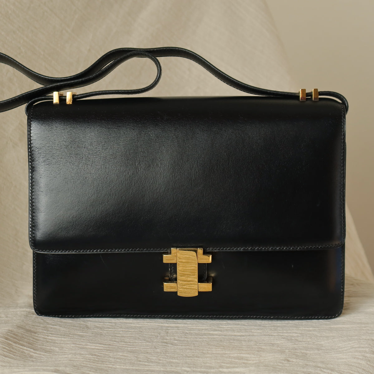 Hermès Vintage 70s Black Box Calf Leather 2 way Shoulder Clutch Bag