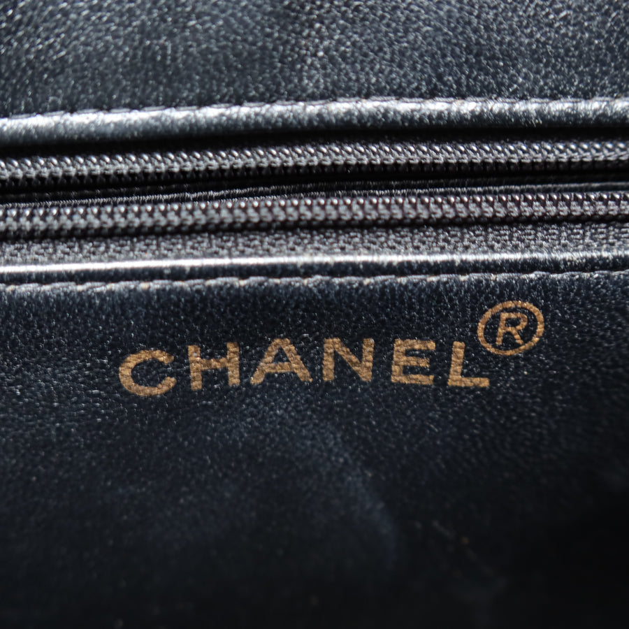 Chanel Vintage Black Caviar Leather CC turn lock Timeless Shoulder Tote Bag