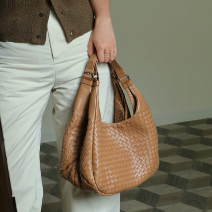 Bottega Veneta Vintage Caramel Brown Intrecciato Campana Hobo Shoulder Bag M2